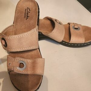 Clarks womens leather bendables slip on wedge sandles